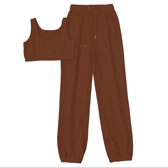Sweatsuit set bra and sweatpants set in dark brown color - Picture 1 of 4